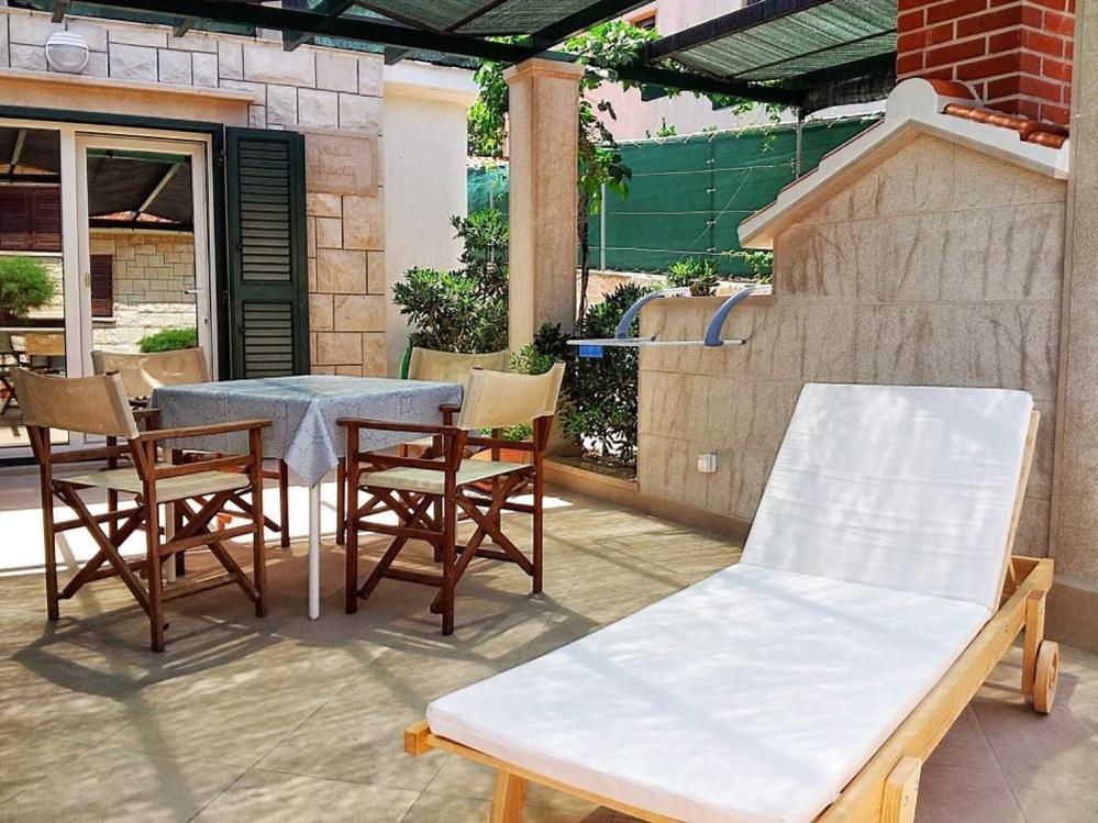 Apartments Gracija Povlja  Zewnętrze zdjęcie